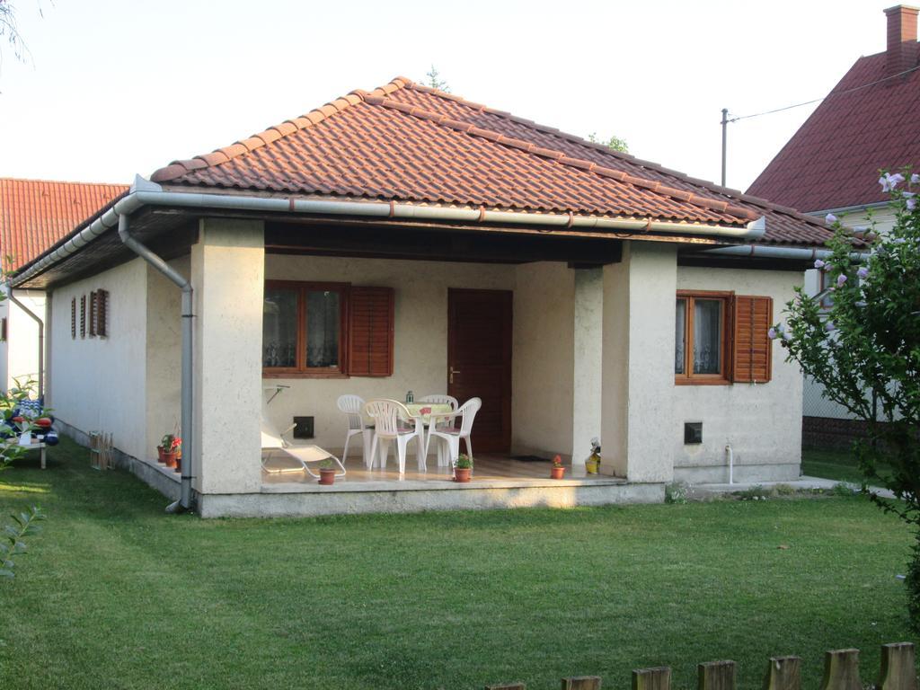 Ferienwohnung Fenyves Vendeghaz Balatonfenyves Exterior foto