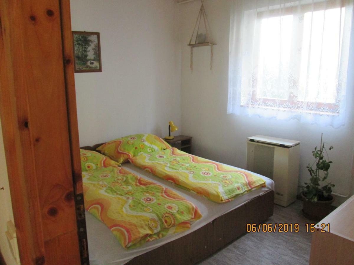 Ferienwohnung Fenyves Vendeghaz Balatonfenyves Exterior foto