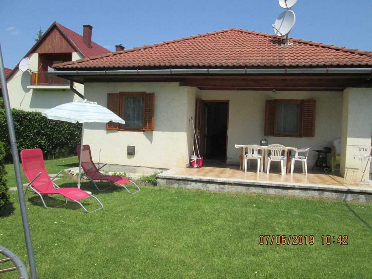Ferienwohnung Fenyves Vendeghaz Balatonfenyves Exterior foto